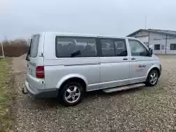 VW Transporter Shuttle 9pax