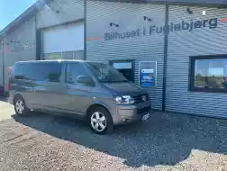 VW MultiVan 8pax
