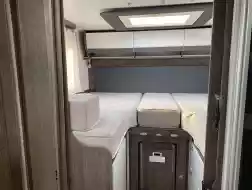 Benimar Amphitryon 967