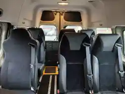 Ford Transit Custom - med lift til kørestol